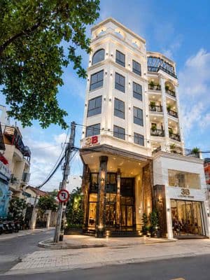 Cho thuê toà nhà góc 3 mặt tiền – bình thạnh
