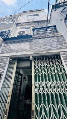 chính chủ bán nhà 3x9 hai lầu