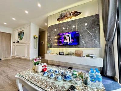 Cần bán căn hộ 2N1VS dt 55m giá 3.85 tỷ tại Vinhomes Smart City