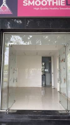 Cho thuê Mặt bằng Mặt Tiền đường Hoàng Sa, Quận 1, giá 13tr