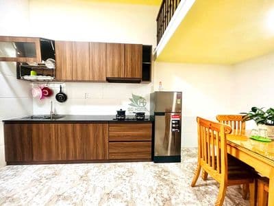 CHO THUÊ CĂN HỘ 1 PHÒNG NGỦ 1 GÁC Ở ĐƯỜNG ĐÔNG TĨNH
