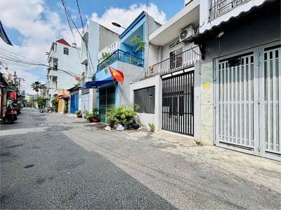 NHỈNH 5 TỶ - Ô TÔ CHẠY QUA CỬA - 50m2 - ĐÚC CỨNG - EMART PHAN HUY ÍCH