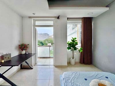 Căn hộ 2pn 2wc 1pk cực rộng ngay sân bay Tân Sơn Nhất