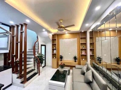 Siêu phẩm,Tôn Đức Thắng, 30m ra phố, ô tô cách 10m , qui hoạch ổn đinh