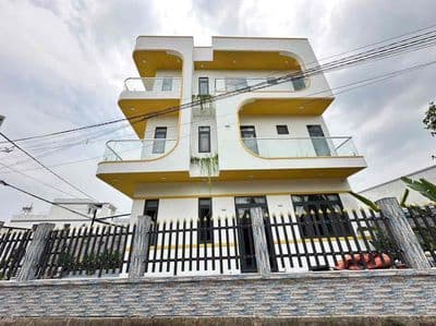 Bán Nhà 2 Mặt Tiền 1 Trệt 2 Lầu Sân Ô tô Thuận An Bình Dương