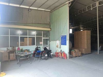 Xưởng 1100m/35tr có 3 pha và văn phòng