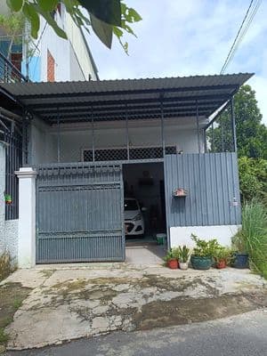 Gấp, bán nhanh căn nhà 105m2 giá 1,2 tỷ, thị trấn Củ Chi sổ riêng