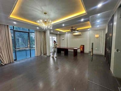 Cho thuê vp tại Nguyễn Xiển - DT 50m2 phù hợp nhiều vp giá rẻ