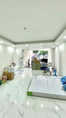 Mặt Bằng Kinh Doanh Tại Đào Duy Anh Phú Nhuận