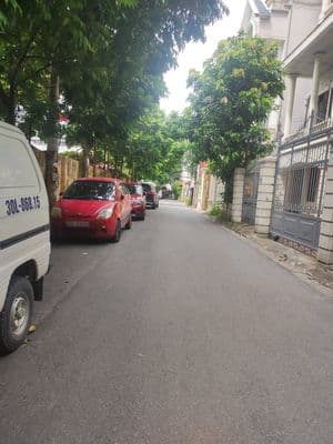 Bán nhà Hoàng Quốc Việt 60m², 6 tầng, ô tô tránh, 25 tỷ