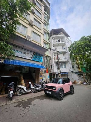 Nhà Trần Quốc Hoàn 6 tầng, ô tô tránh, KD, thang máy, 17.5 tỷ