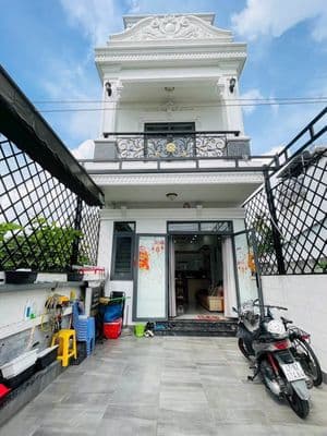 Nhà 1 trệt 1 lầu full nội thất Chánh Mỹ, Thủ Dầu Một