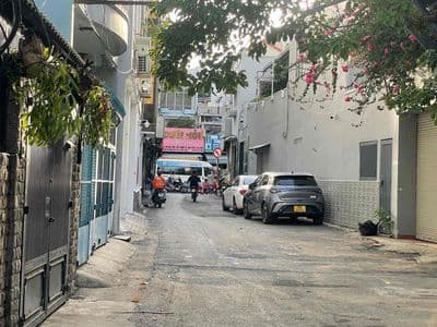 CHO THUÊ NHÀ CHÍNH CHỦ- SÁT HẺM XE TẢI- XVNT BÌNH THẠNH - 36M2 - 9TR