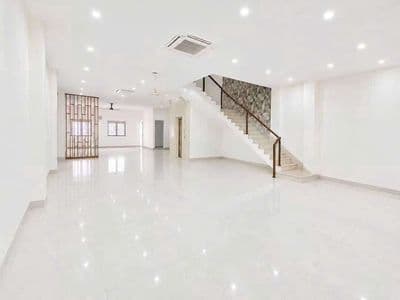 SHOPHOUSE 4 TẦNG 6PN ĐƯỜNG MINH MẠNG