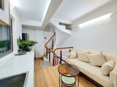 Bán nhà phố Minh Khai, 5 tầng, full nội thất, 4.3 tỷ