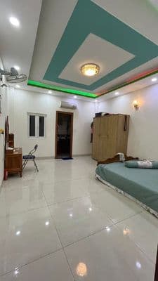 NHÀ ĐẸP MẶT TIỀN K DOANH GẦN NÚT GIAO GÒ DƯA 4 TẦNG 4,5X21 CHỈ 12,9TỶ.