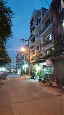 NHÀ MẶT TIỀN HẺM XE HƠI_ DƯƠNG BÁ TRẠC SÁT CẦU NGUYỄN VĂN CỪ _SHR_ 9TY