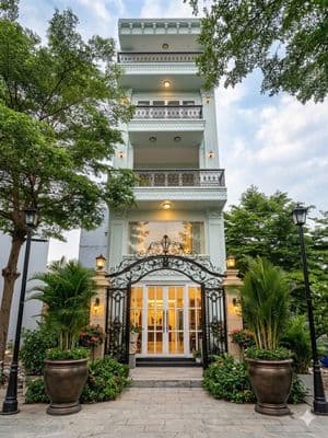 NHÀ MỚI 05 TẦNG NGAY CẦU RẠCH TÔM - DT 5X17M