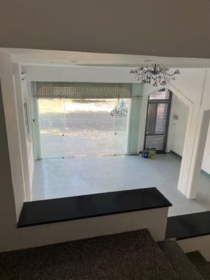 Cho thuê nhà nguyên căn 1 trệt 3 lau diện tich 173m