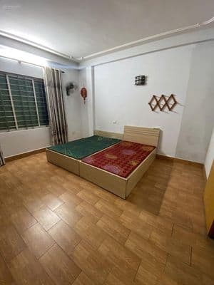 Cho thuê nhà riêng ngõ 132 Lò Đúc -40m2- 4 tầng