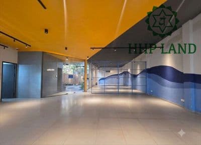 Cho thuê mặt bằng hơn 300m2 đẹp đường Bùi Trọng Nghĩa