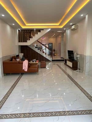 SIÊU PHẨM 3T TIỂU LA, Sát 2/9. Vị Trí cực đẹp.Chính chủ cần bán
