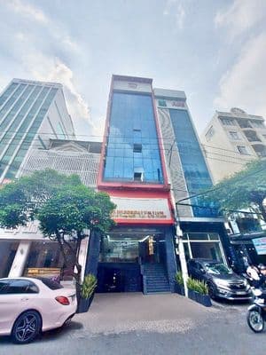 CHO THUÊ NGAY PHAN ĐĂNG LƯU 6M X 20M HẦM TRỆT 5 LẦU