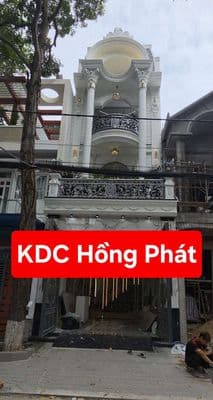 NHÀ 2 LÂU CAO CẤP - KDC HỒNG PHÁT