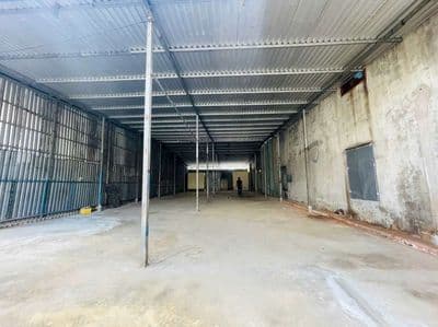 Cho thuê kho 300m2 giá 17 triệu gần Tên Lửa