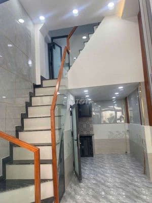 Cho Thuê Nhà 1 Trệt 2 Lầu 3PN Hẻm Mai Văn Vĩnh Quận 7