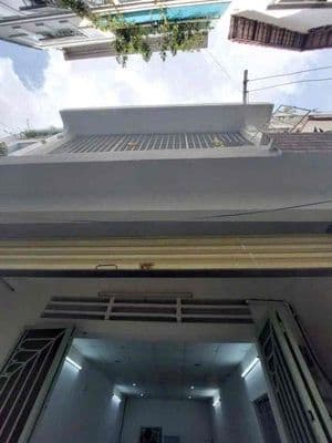 hai mặt tiền hẻm xe hơi Hoàng Hoa Thám bình thạnh 3 tầng 18!triệu