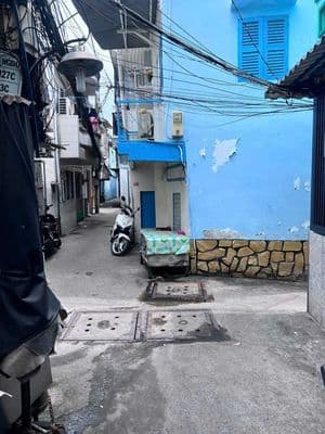 CHỈ HƠN 3 TỶ SỞ HỮU NHÀ ĐẸP 3 TẦNG – HẺM THÔNG NGUYỄN DUY P9