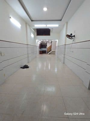 Nhà Đẹp 4 Tầng – 6PN – Điện 3 Pha – Giá 13 Triệu