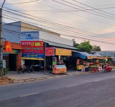 Nhà mặt tiền đường Mỹ Hạnh