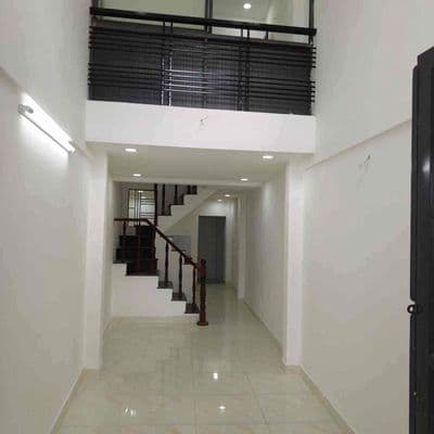 Nhà 2 Tầng 39m2 ngay chợ phạm thế hiển mặt tiền đường 15 P4 Q8