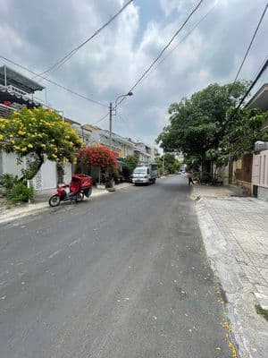 CHO THUÊ BIỆT THỰ NGAY KHU TÂY THẠNH, TÂN PHÚ. DT: 7x20m. GIÁ 26tr