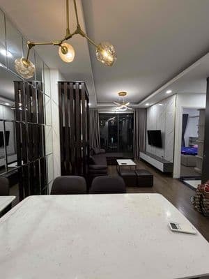 Tôi chính chủ căn hộ 76m2, 2N2VS toà nhà 423 cần cho thuê hd 1 năm