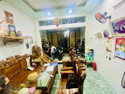 TRỆT 1 LẦU 1 SÂN THƯỢNG ĐÚC - 4m x 10m - Hẻm 3m Quang Trung, p8 GV