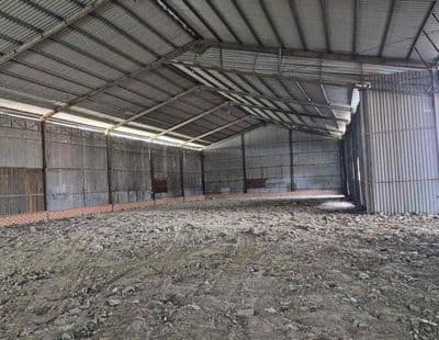 Cho Thuê Kho-Xưởng (Đang sửa chữa) DT:650m2- Đường xe Contenter 24h Có