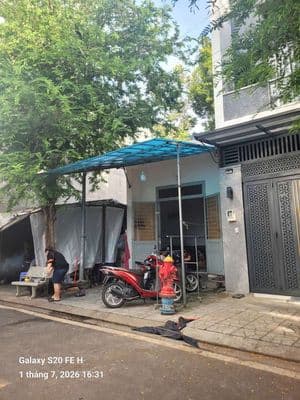 Cần Bán Gấp nhà cấp 4 nhà sổ hồng DT 4X17 Hẽm otô