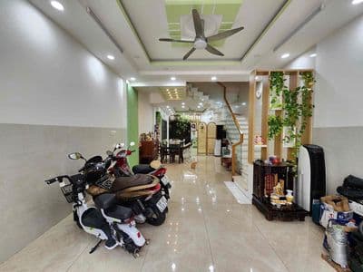 Nhà khu tên lửa 5x20 hướng tây gần aeon
