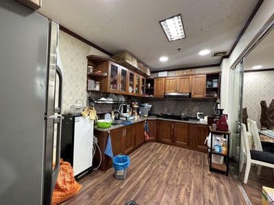 Cần cho thuê CH Giai Việt, P Chánh Hưng. DT 115m, 2pn, 2wc Giá 13tr