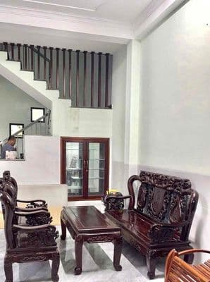 CHO THUÊ NHÀ 3 TẦNG ĐƯỜNG ĐÔ ĐỐC LỘC - GẦN CHỢ HOÀ XUÂN