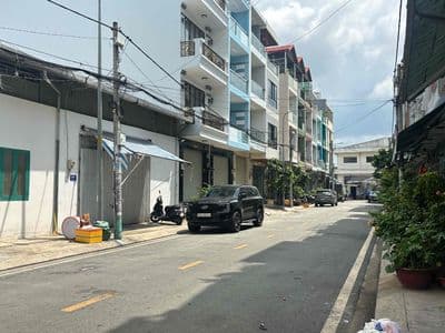 24tr/th-thuê kho đẹp 200mv , Võ Văn Kiệt