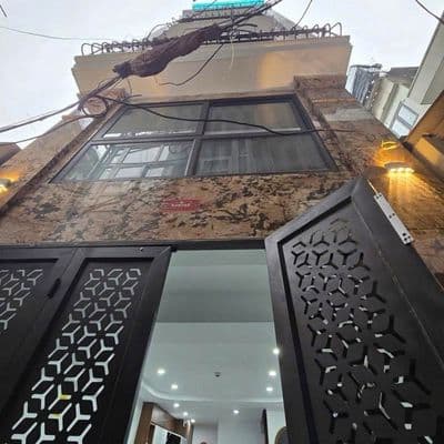 Bán nhà đất ngay tại trung tâm 30m ra phố