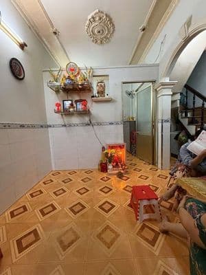 Nhà 2 tầng gần E mart - 2PN - nhỉnh 3 tỷ