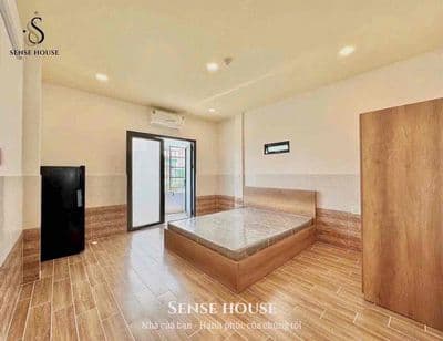 Chính chủ cho thuê Studio Ban Công Tách Bếp Full NT Ngay Tân Hương