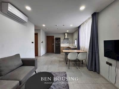 Căn hộ 2PN full nội thất ban công lớn cực thoáng Hai Bà Trưng Quận 3