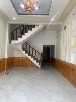 Nhà mặt tiền trệt lầu 4*20; 4pn Rẻ chốt lẹ