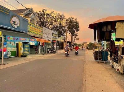 Bán đất ngay chợ phú chánh vừa ở vừa kinh doanh tp mới bd